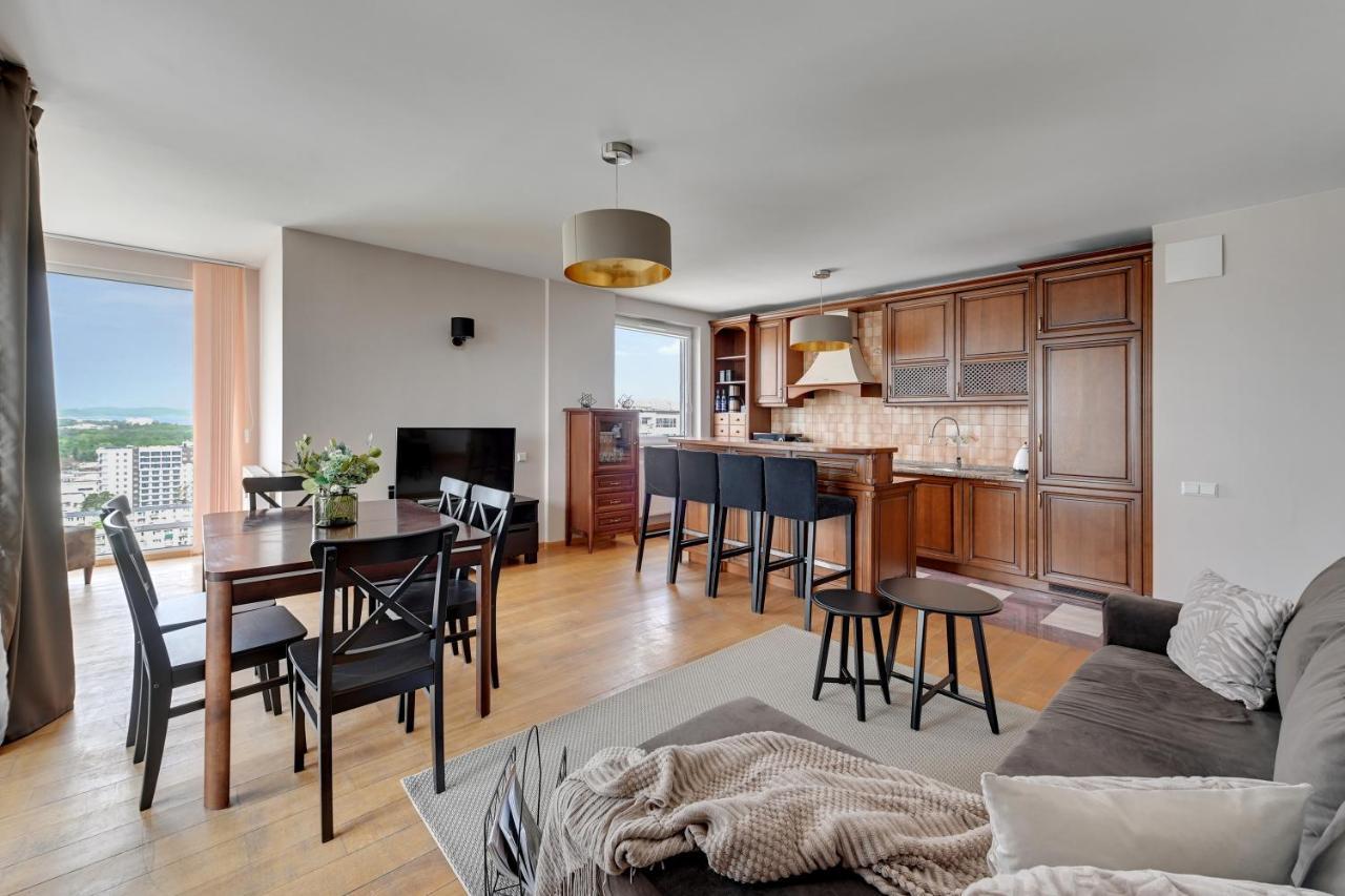 Top Floor Z Widokiem Na Morze By Downtown Apartments Gdańsk Exteriör bild